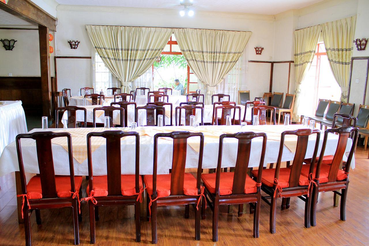 Shangri-La Hotel Uganda Kampala Esterno foto